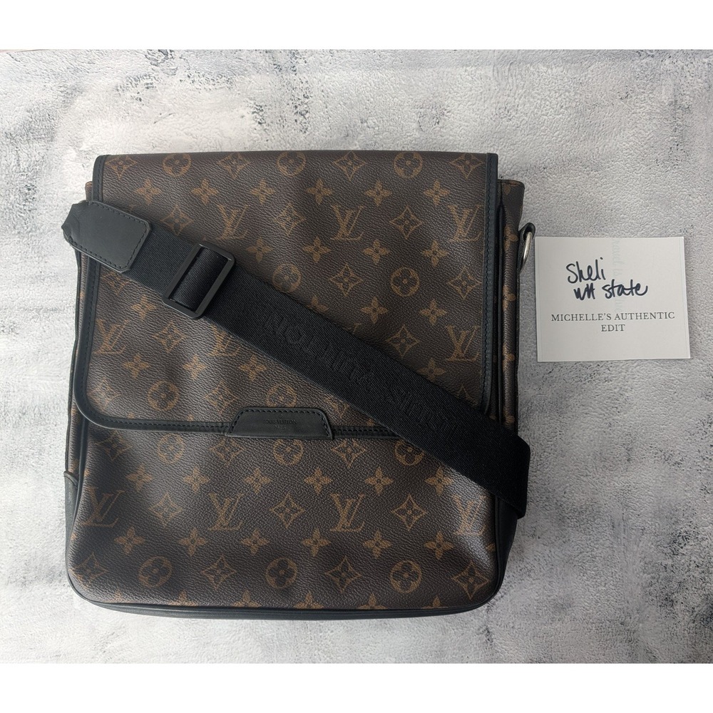 LOUIS VUITTON MONOGRAM MACASSAR BASS MM MESSENGER BAG